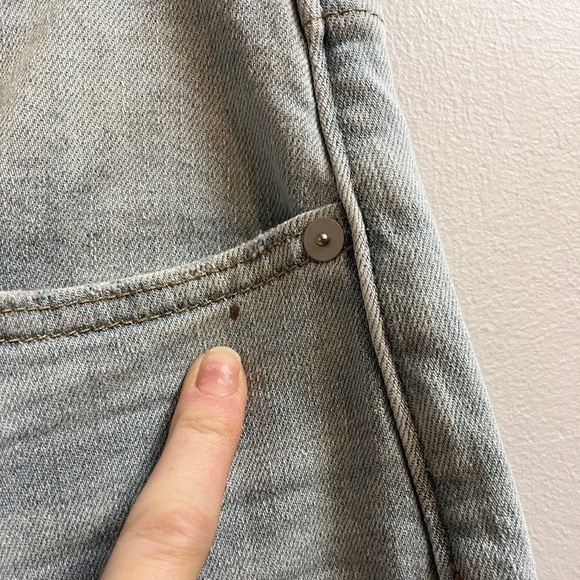 Madewell The Perfect Vintage Straight Jean in Mosedale Wash - Picture 7 of 12